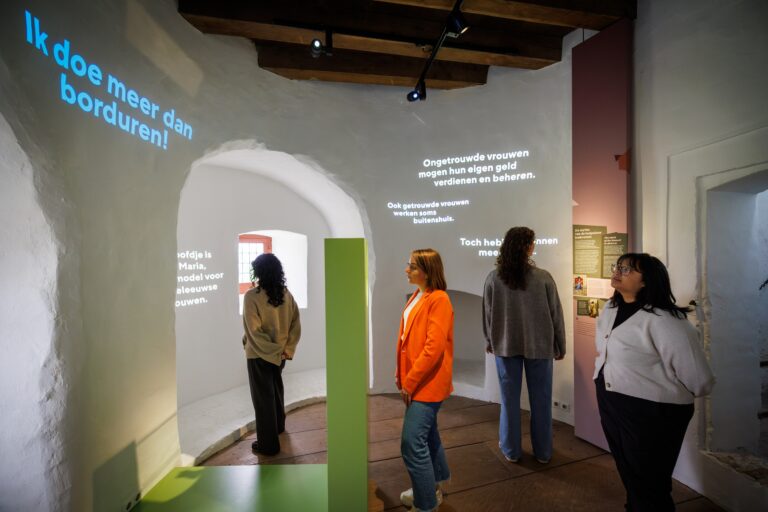 Tekstprojectie in Kasteel Ammersoyen met Symp projectoren